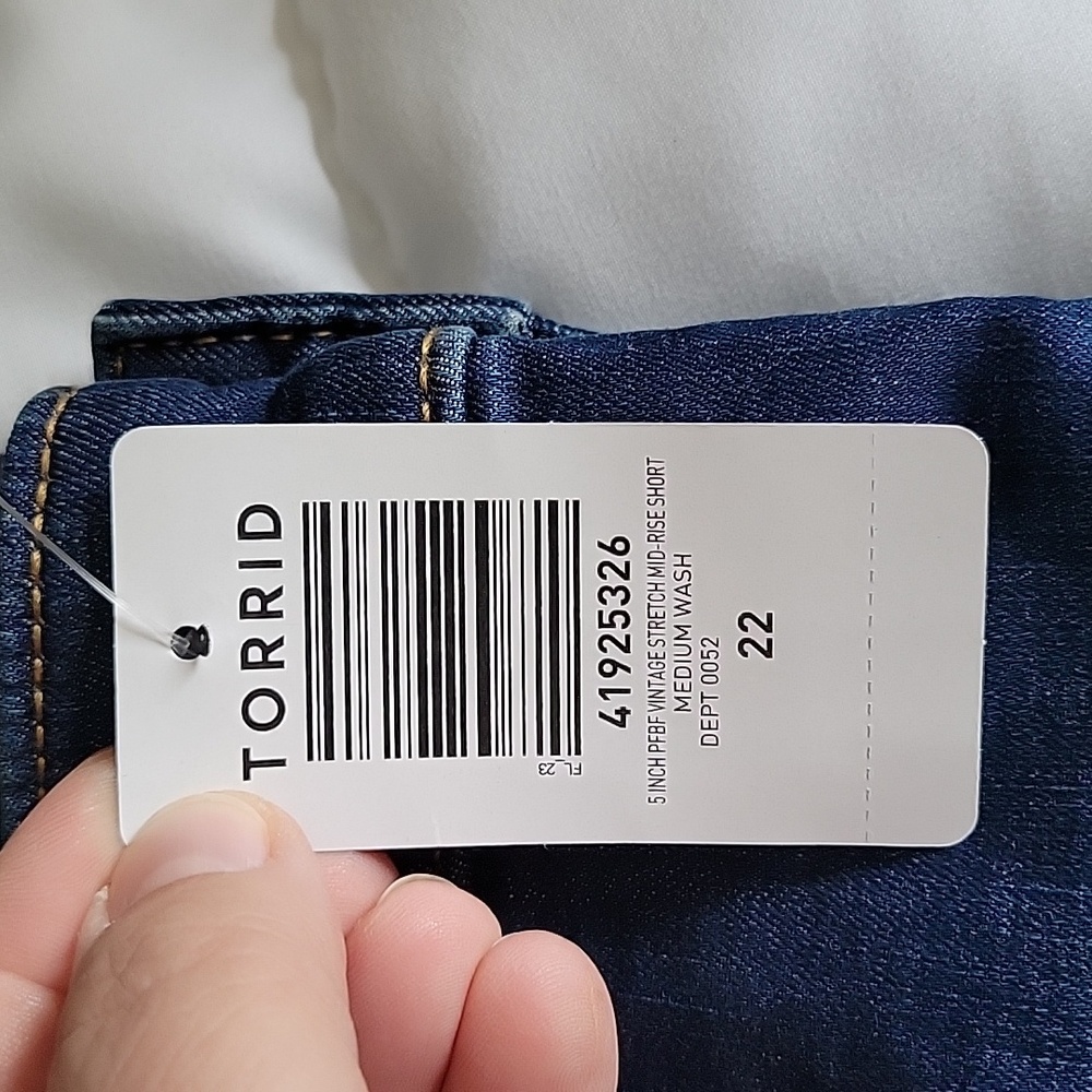 Torrid Shorts - Picture 5 of 5